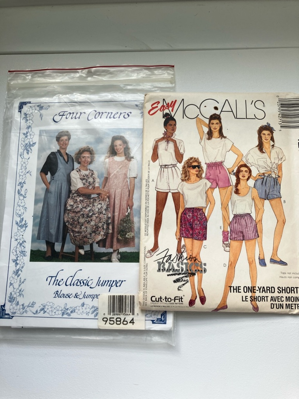 16 vintage sewing patterns, women’s pants skirts, and jackets size is 10–16 - Picture 2 of 16